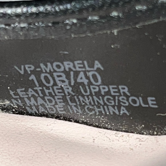 *Excellent Condition Black Vince Camuto Bow Toe Wedge Shoes Heels Sz. 10 - Picture 13 of 13